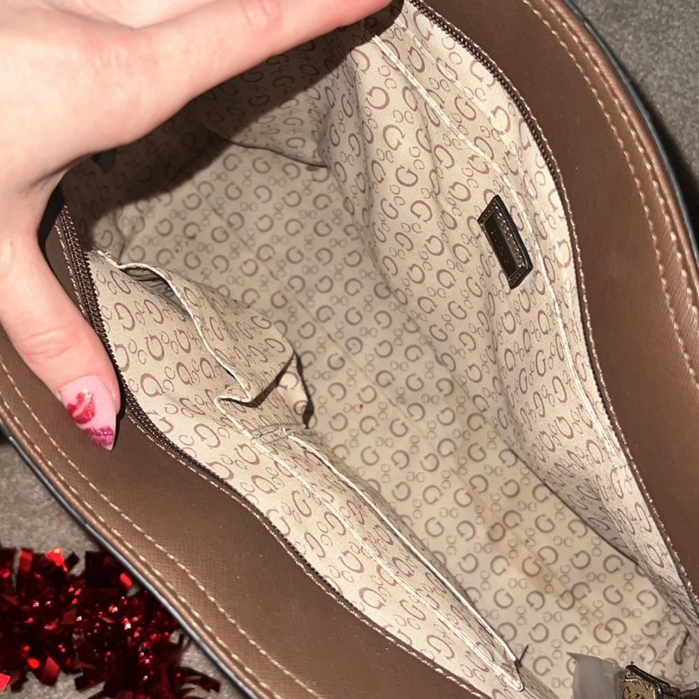 Brown Guess Purse With Matching Wallet - image 5
